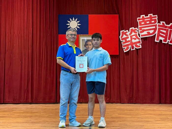 臺中市115年度國民中學學生英語演講比賽  榮獲B組佳作